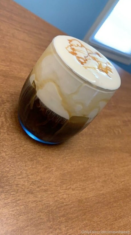 erasedweeaboo free sexy star pics