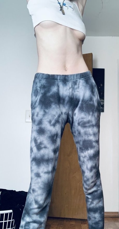 erasedweeaboo free pornstar erotic image