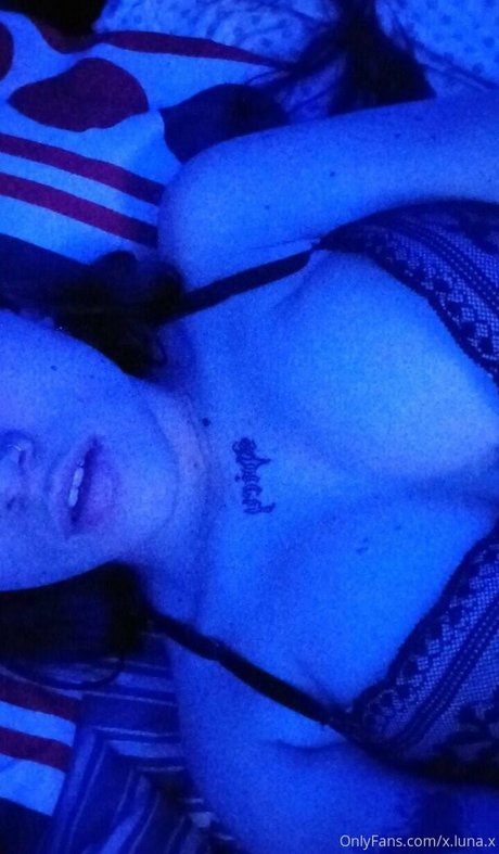 nerdy teen onlyfans porno picture