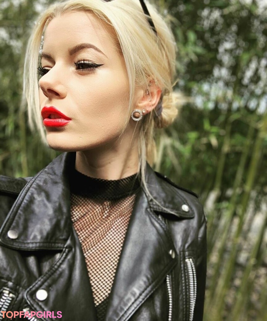 Honeybabesugarpiie top profile image