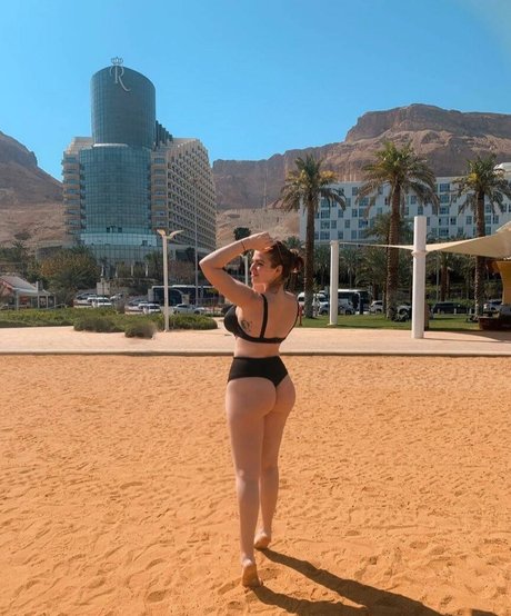 Sasha Shtern exclusive pornstar pictures