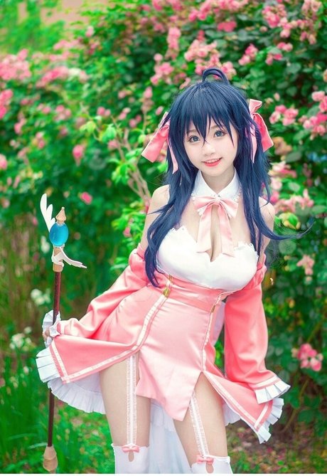 SeeU Cosplay model beautiful gallery