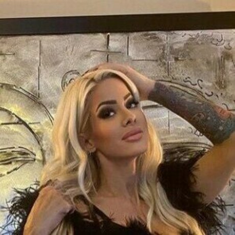 Angelina Love pornstar sex pic