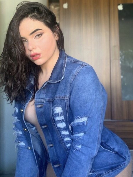 Christina Cleon actress image