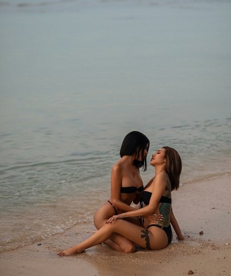 chaly xx model sex photos