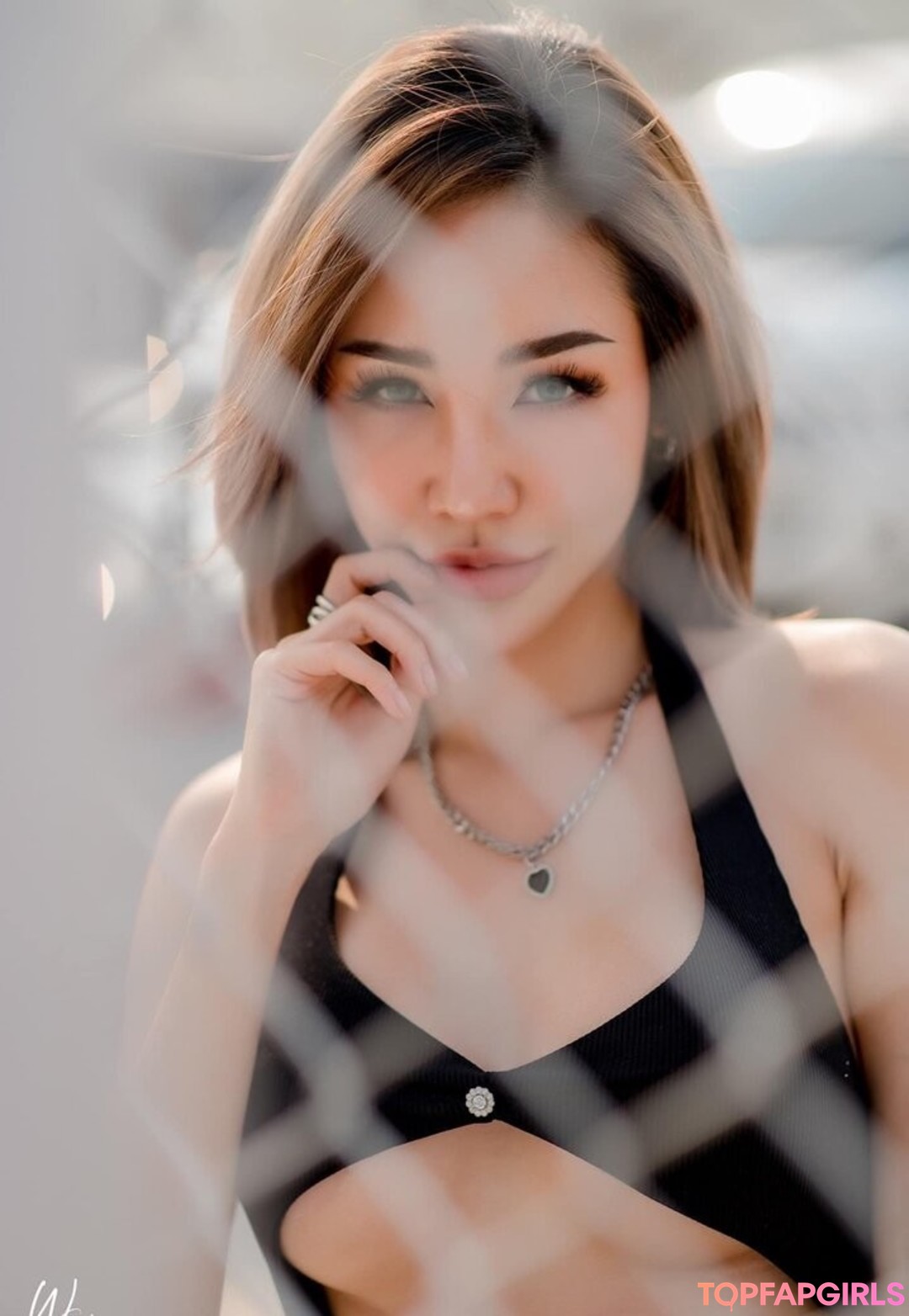 chaly xx model high quality pics