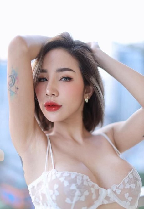 chaly xx perfect pornstar pic