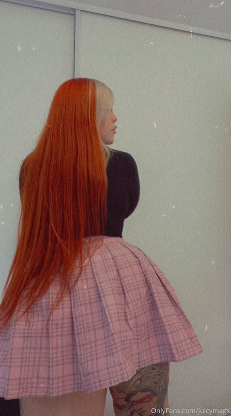 Juicymagx xxx model picture