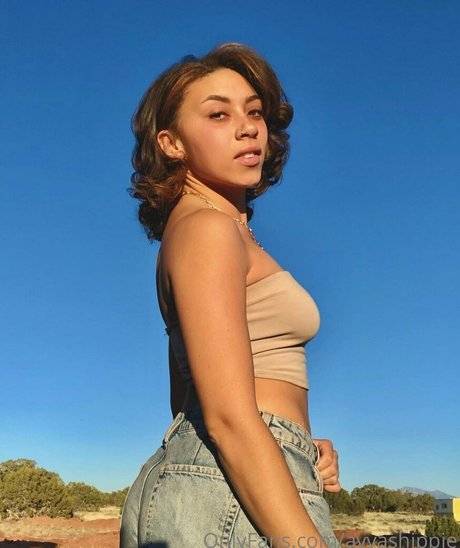ayvashippie star sexy gallery