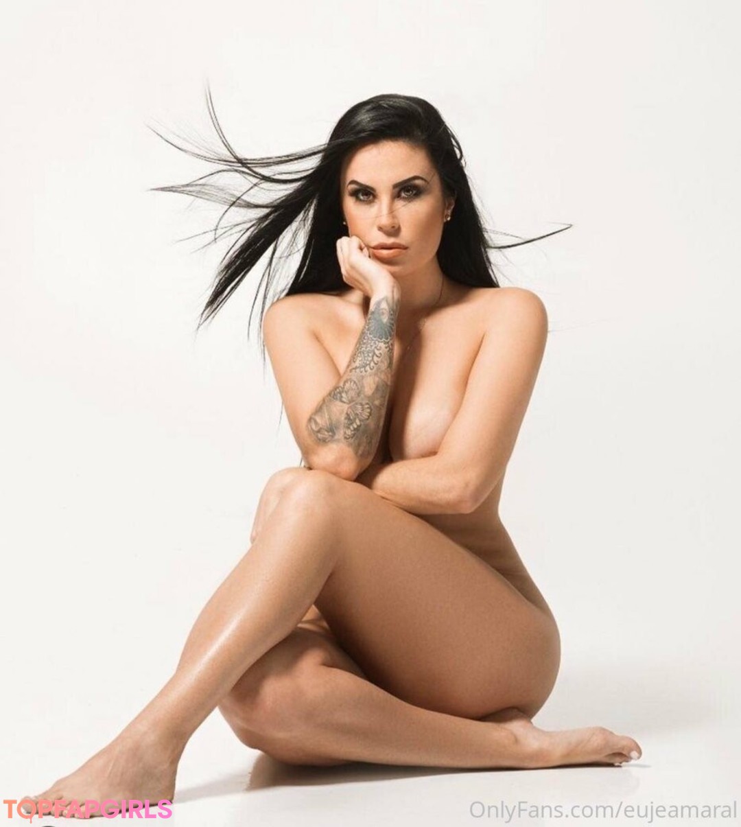 eujeamaral model adult images