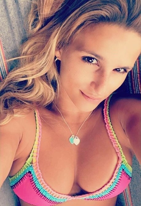 Jade Barbosa nudes model photos