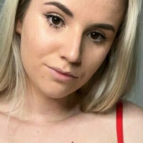 curvy lesbian onlyfans free porn pic