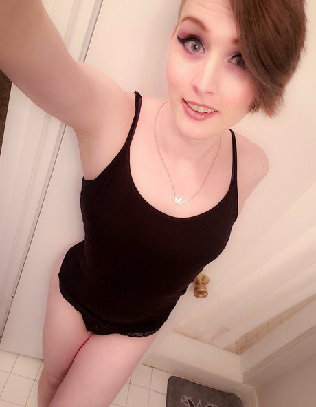 veroticajae porn model archive