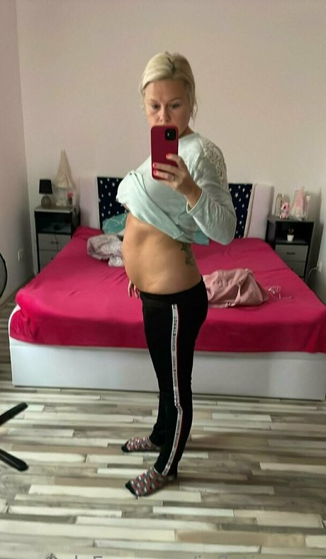 mature dildo onlyfans art nude galleries