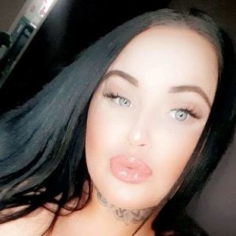 Ebony Marie model top photos