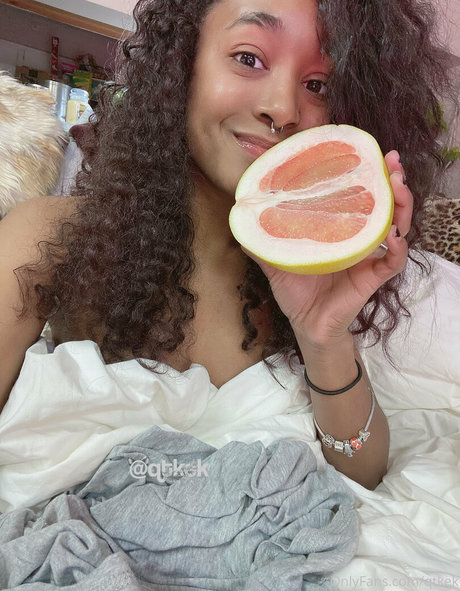 qtkek pornstar hd gallery