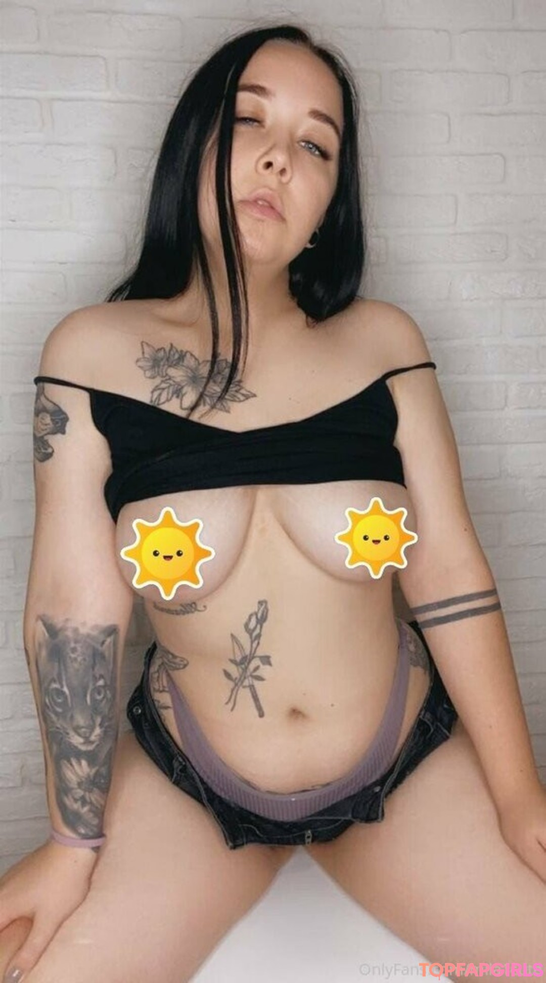 mila1cute art actress pic