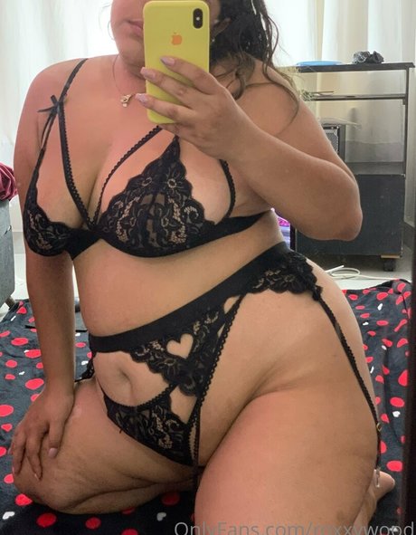 roxxywood erotic actress pic