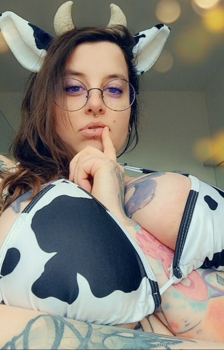 Sookiki model sexy img