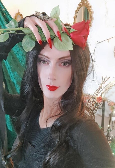 Miss Chloe ASMR nudes star img