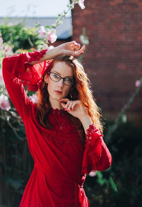 Miss Chloe ASMR nude pornstar photo