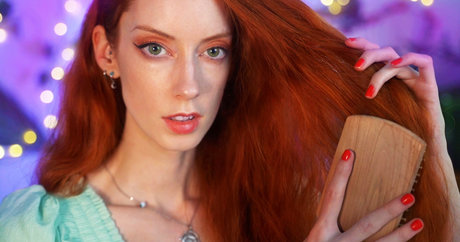 Miss Chloe ASMR nudes actress pictures