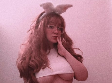 Heloisa CDNX art actress gallery