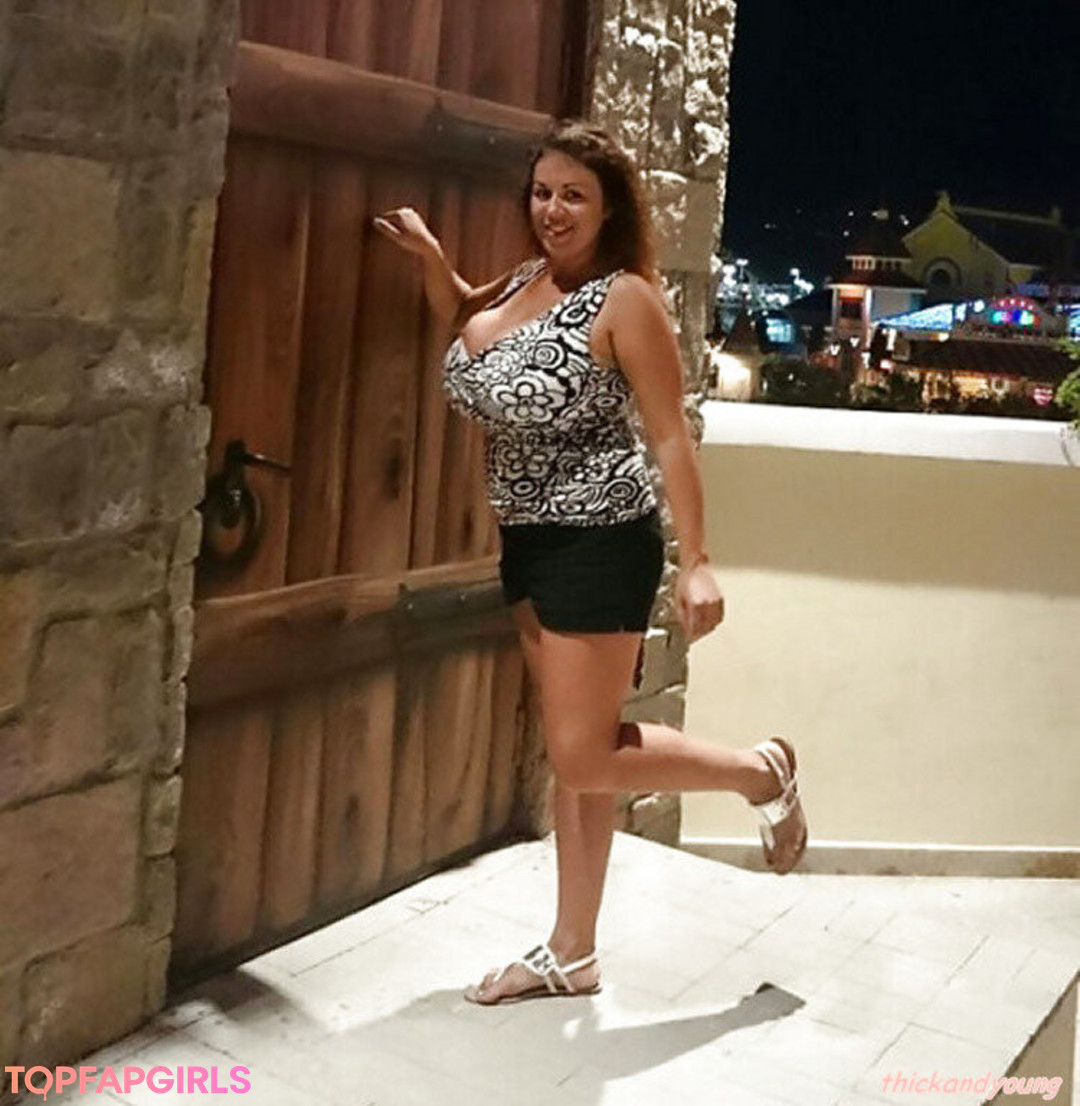 Natalia B naked actress image