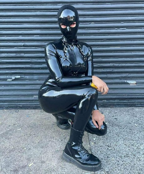 pixilust666 model nude gallery