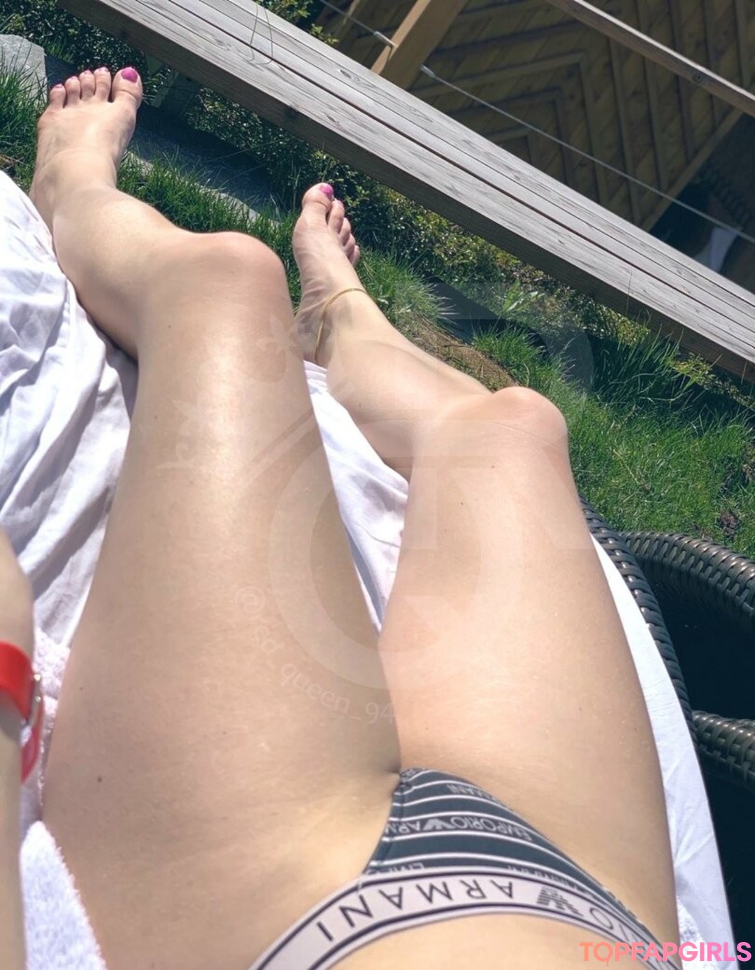 Red Queen star pretty img