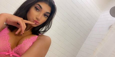 Rachel Robertson pornstar hd image