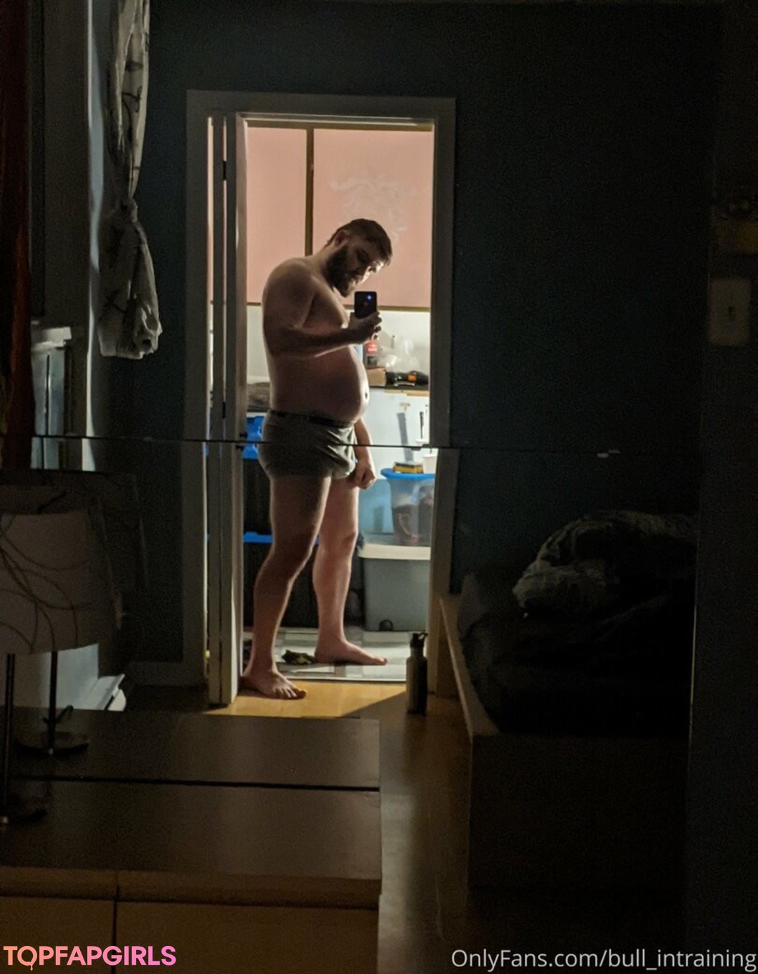 bull intraining sexy actress pic