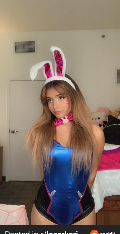 Loserkari model nude picture