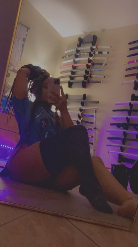 Kikicheea star pornographic gallery