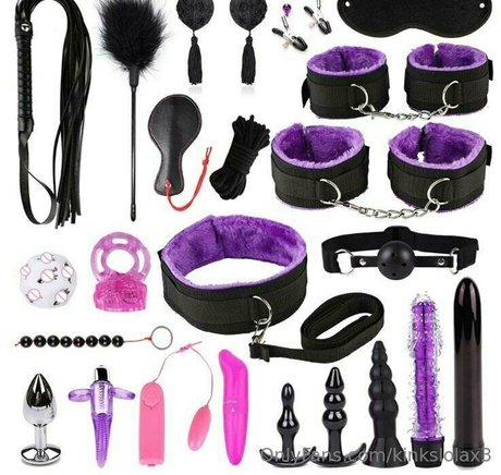 lesbian strapon onlyfans erotic images