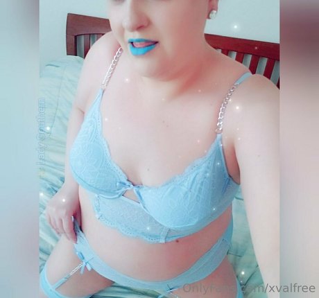 xvalfree sexy actress photo