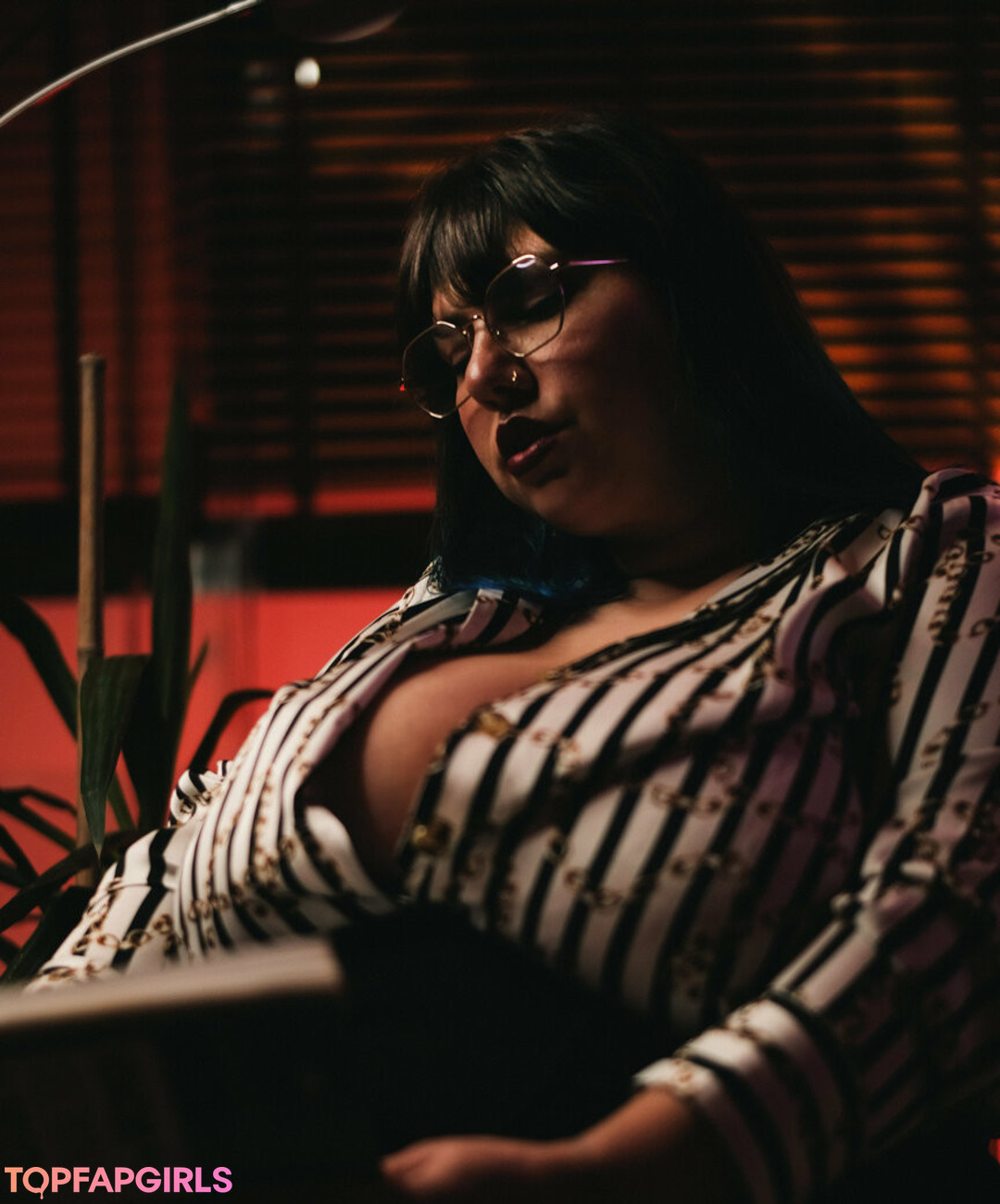 latina maid onlyfans art nude galleries