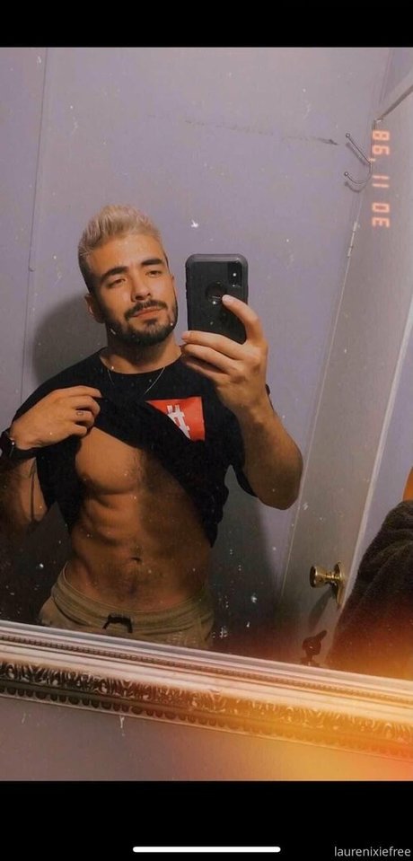 laurenpixie01 model sex images