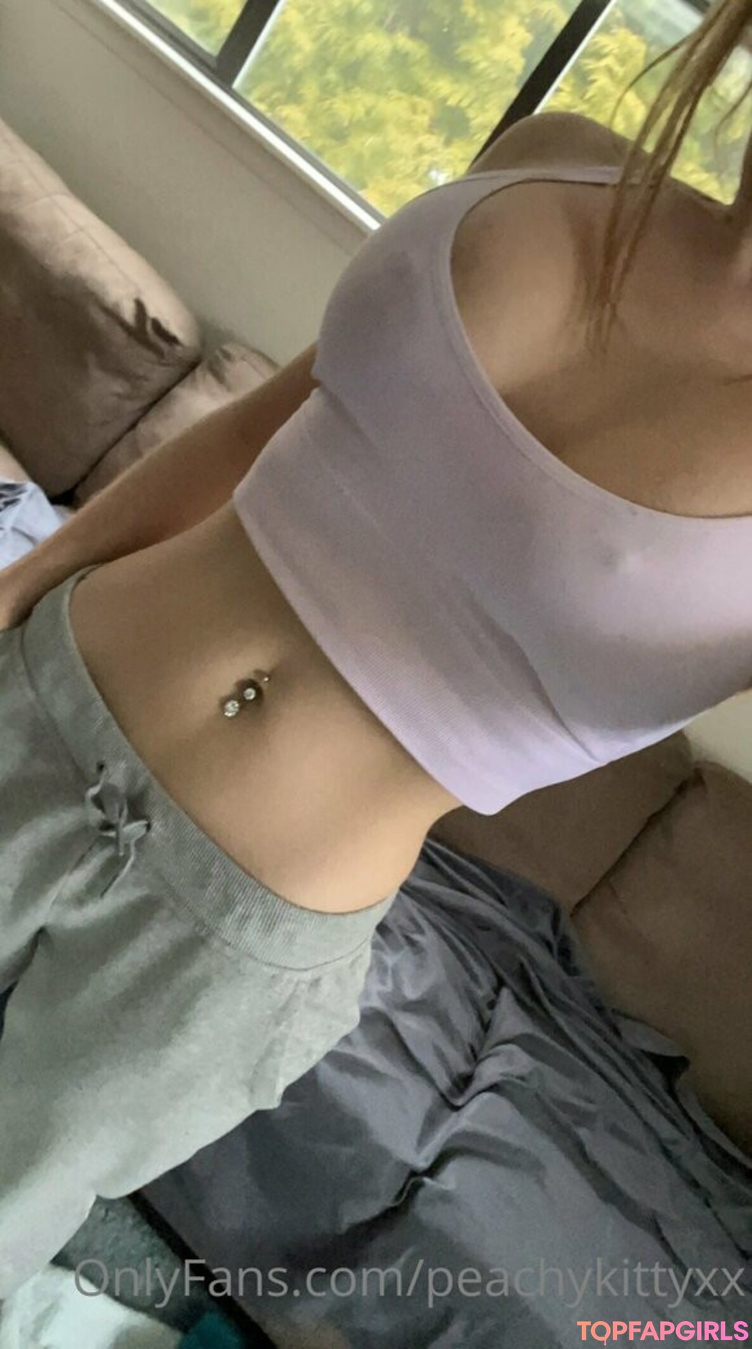 peachykittyxx star pretty pic
