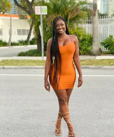 Babeth Lando pornstar adult galleries