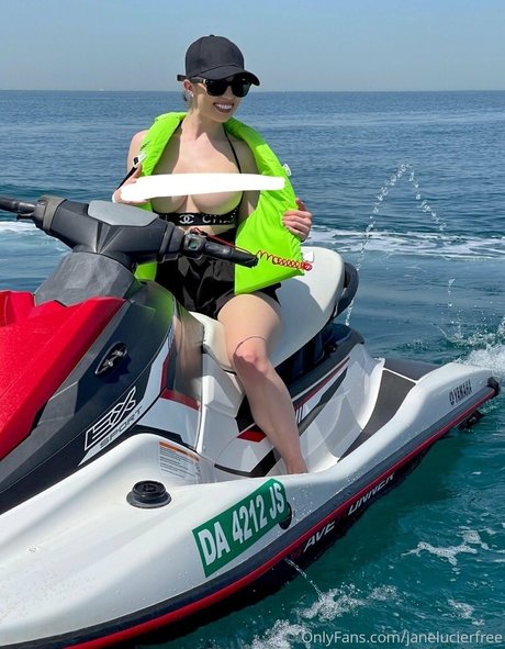 janelucierfree nudes actress pic