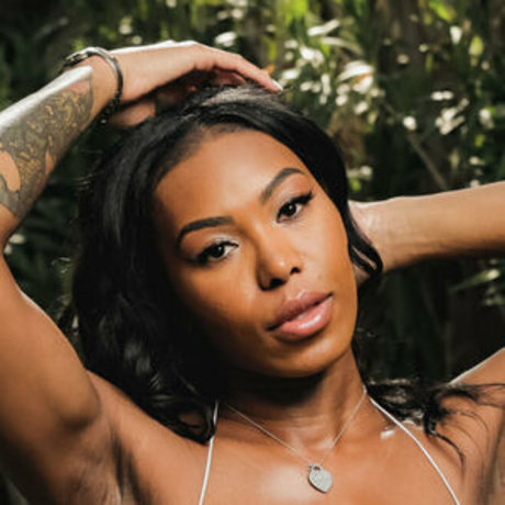 nadiajay star nude archive