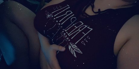 keligians pornstar sexy picture