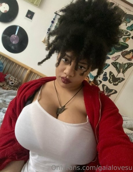 gaialovesu xxx model picture