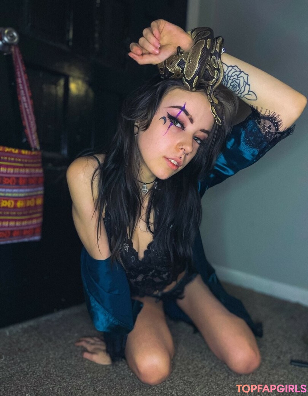 Midnight rav3n model nude pic