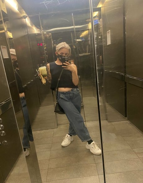 samanthaknoxxoxo pornographic model galleries