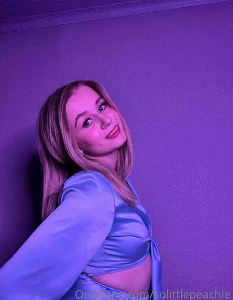 solittlepeachie nudes star photo