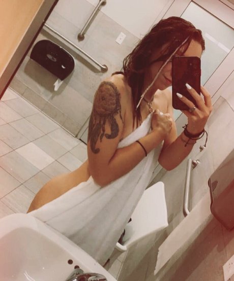 italian milf onlyfans free naked pics