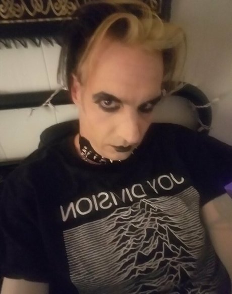 goth kitteen free model pretty pictures