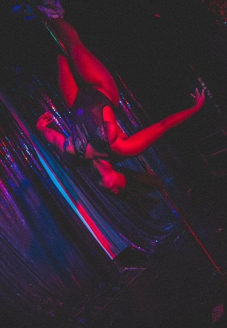 redhead threesome onlyfans sex pics